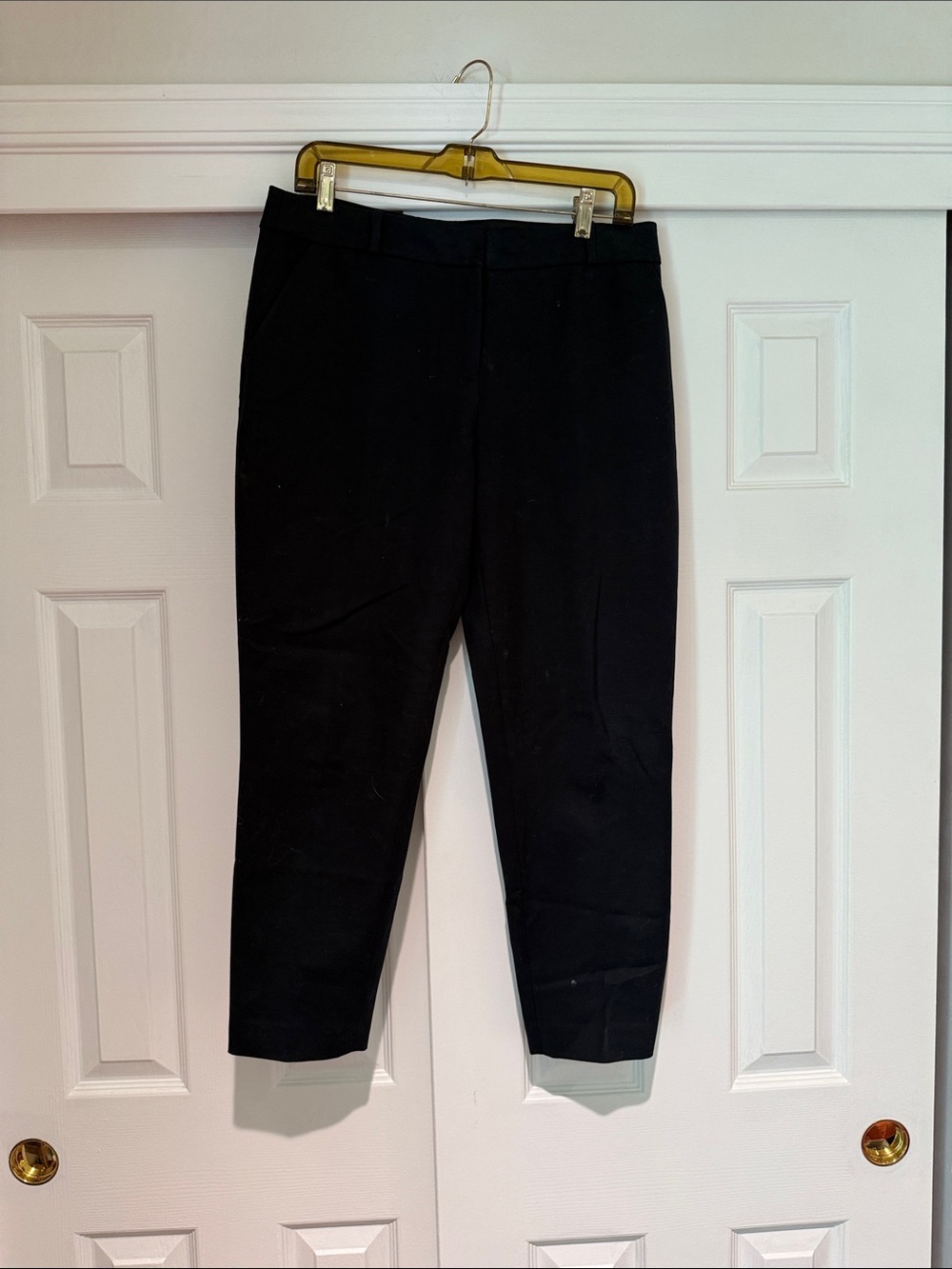 Max Studio Black Cropped Tapered Pants